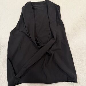 Lululemon Rolling with Omni Black tank